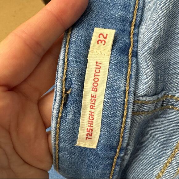 Levi’s 725 High Rise Bootcut Jeans Womens 32 Blue Stretch Denim Casual Zip Fly - Picture 13 of 15